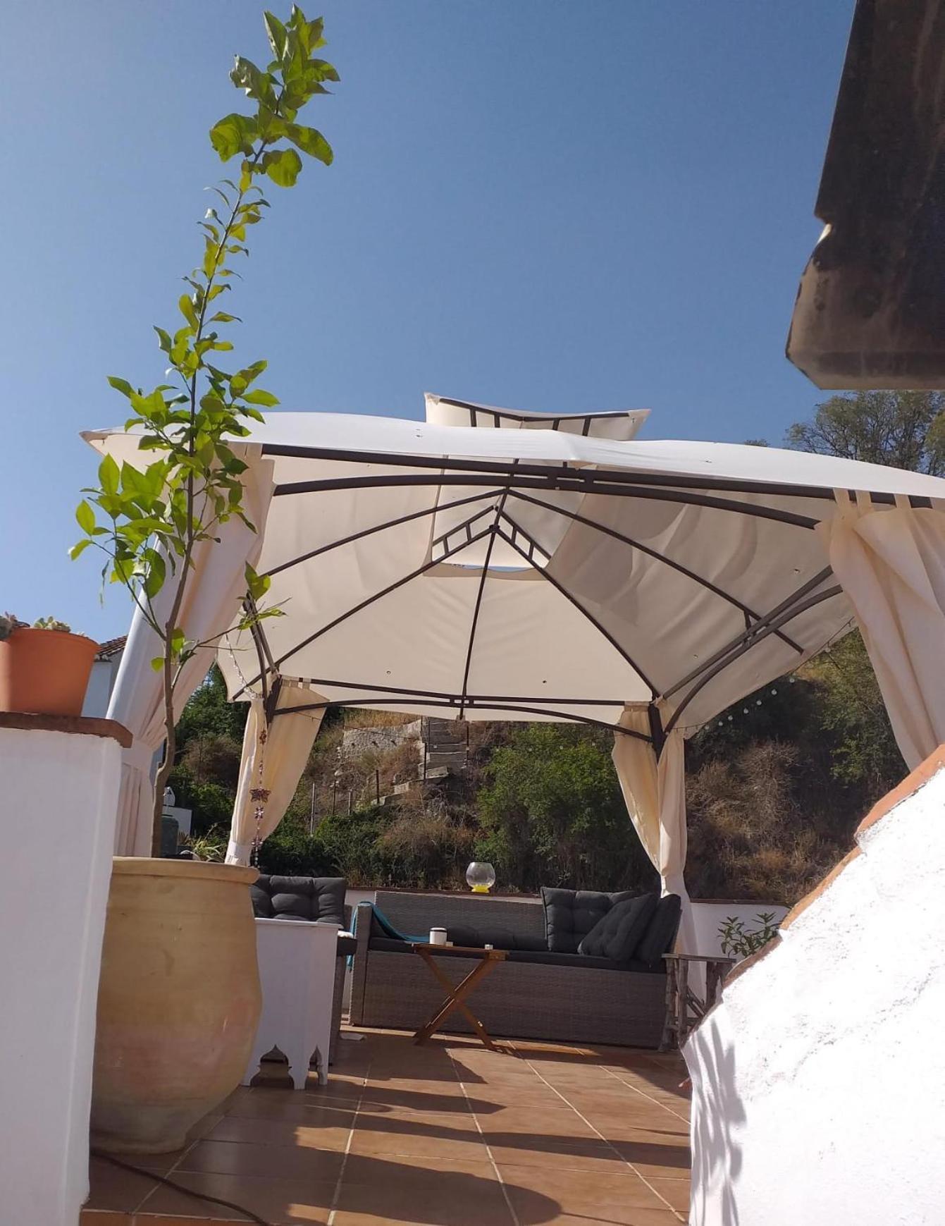 Sedella Posada Puente Romano מראה חיצוני תמונה